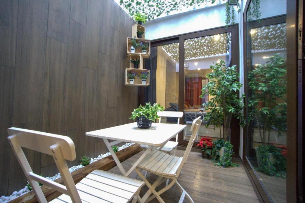 Apartamento Rentalsevilla Looks Pretty And Modern Sevilla